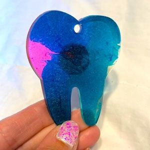 Handmade resin tooth magnet
